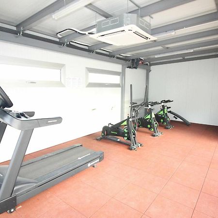 Apto Bajo La Veleta Torrevieja Ngoại thất bức ảnh